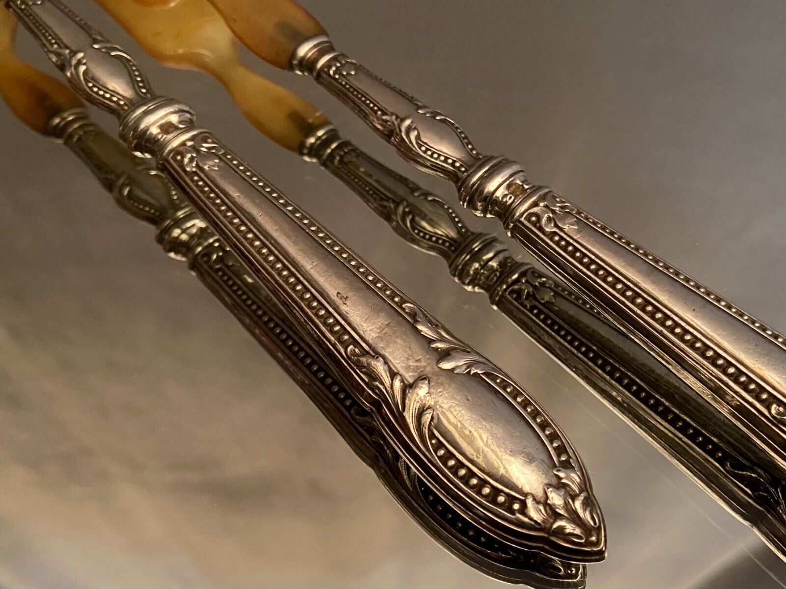 Salad set sleeves in silver decoration row of pearls Louis XVI style