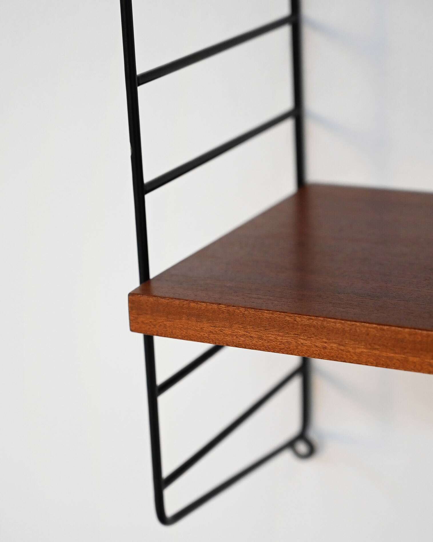 “String” modular shelving unit by Nisse Strinning for String Design, 1950s