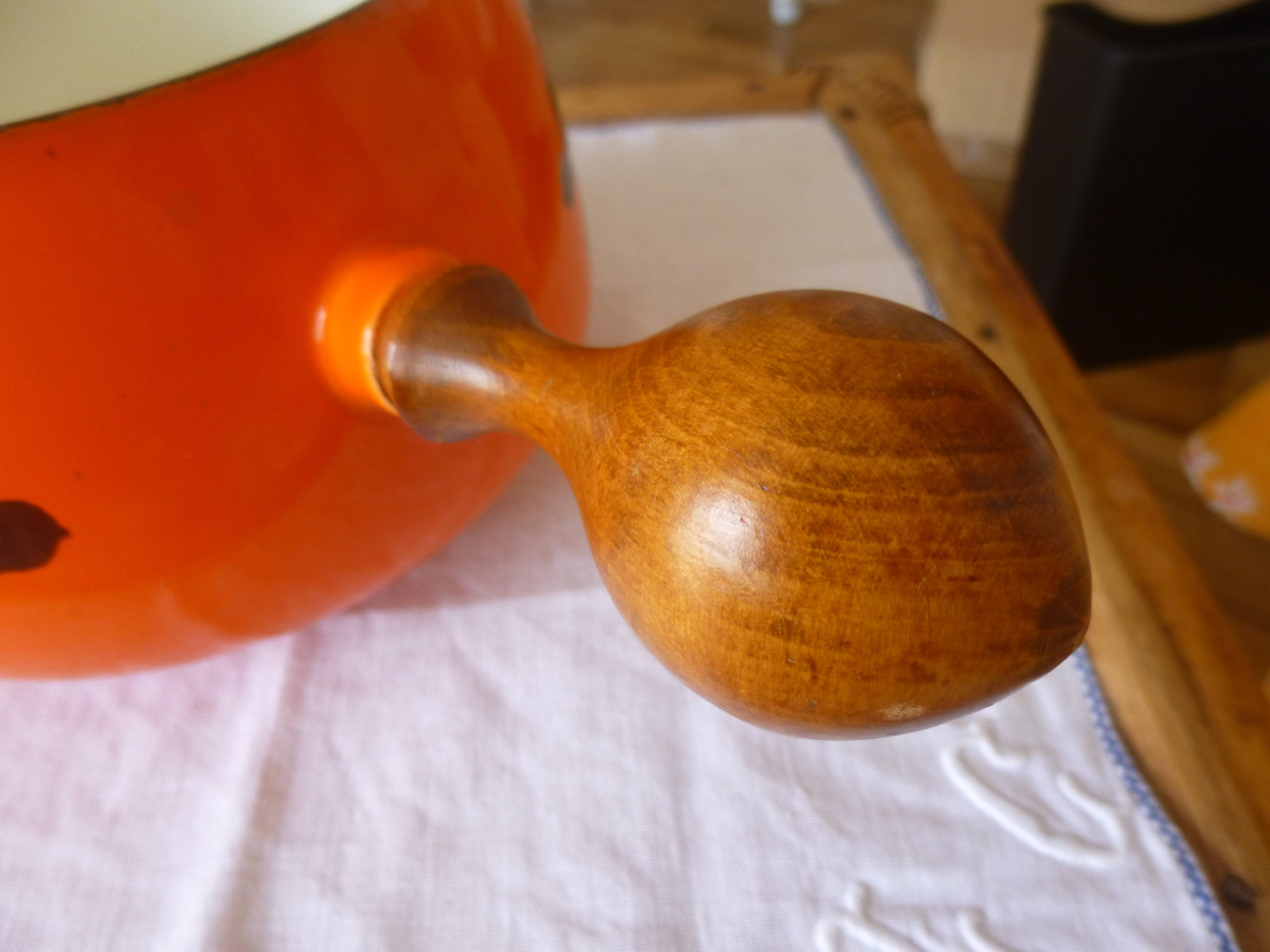 Enameled saucepan with lid 1970s