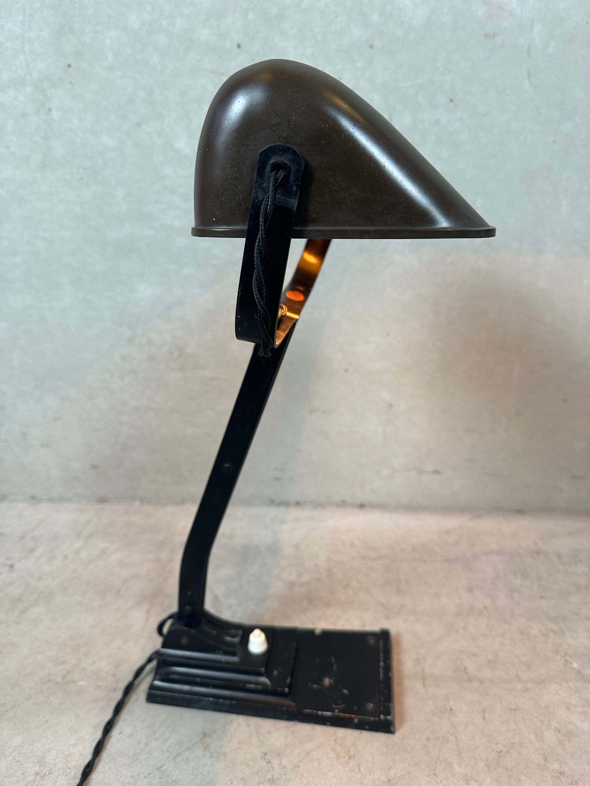 Lampe notaire Erpe originale – bakélite