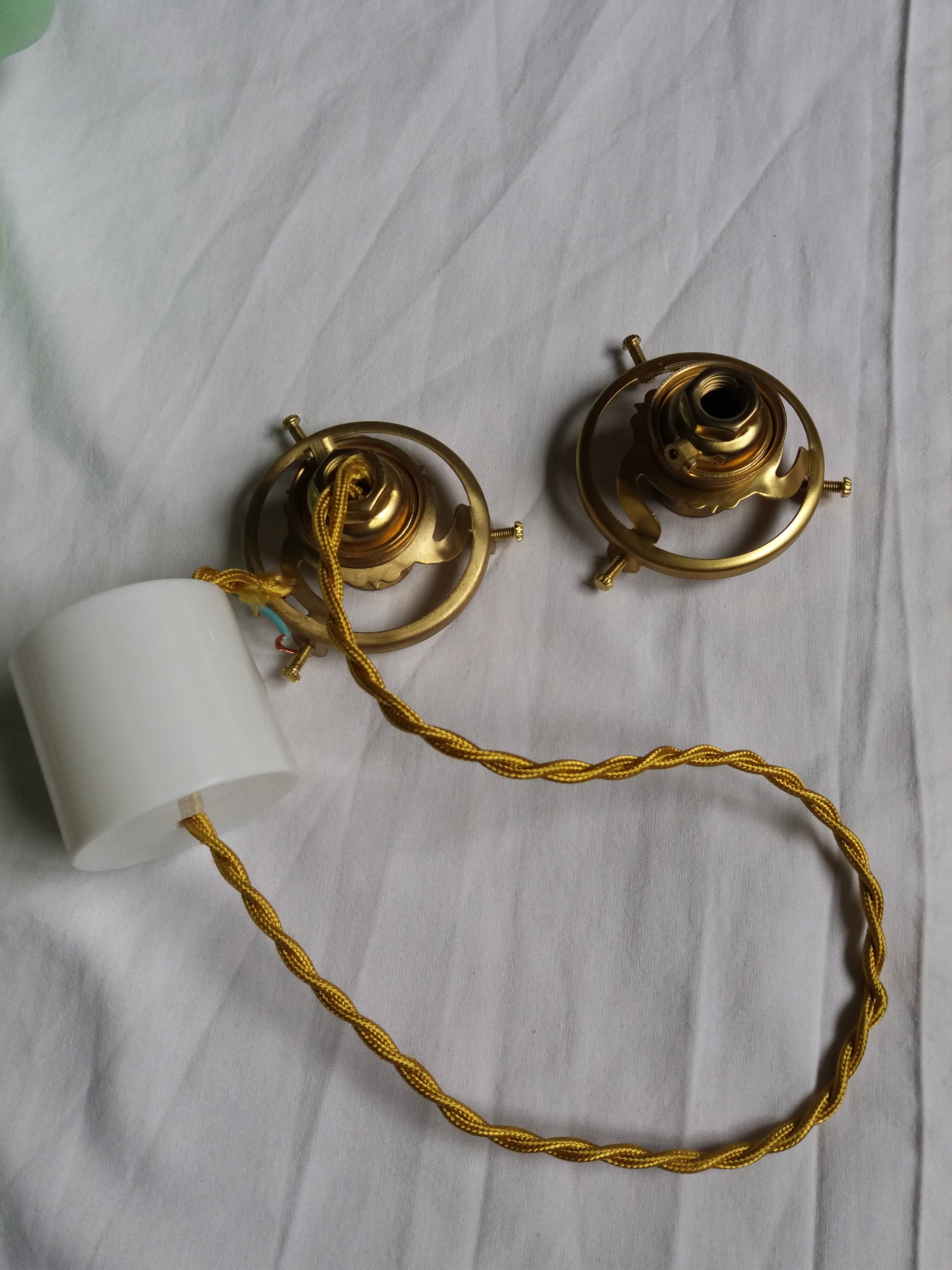 Suspensions abat jour opaline vert pastel