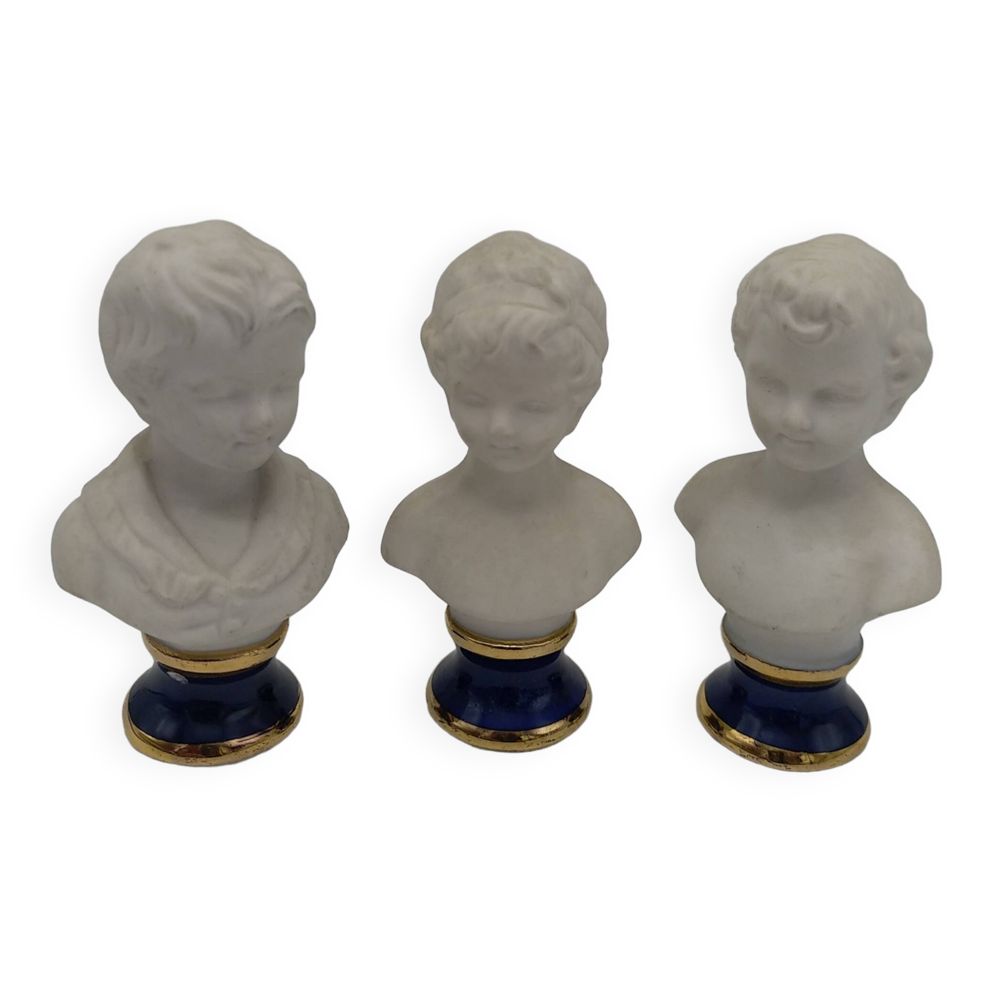 Bustes enfants en biscuit .Capodimonte. 9 cm .