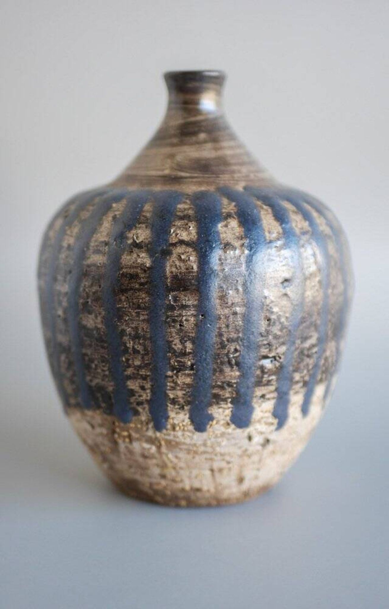 Mid-century Scandinavian modern brutalist art pottery vase by Mari Simmulson for Upsala Ekeby, Sweden, 1970s