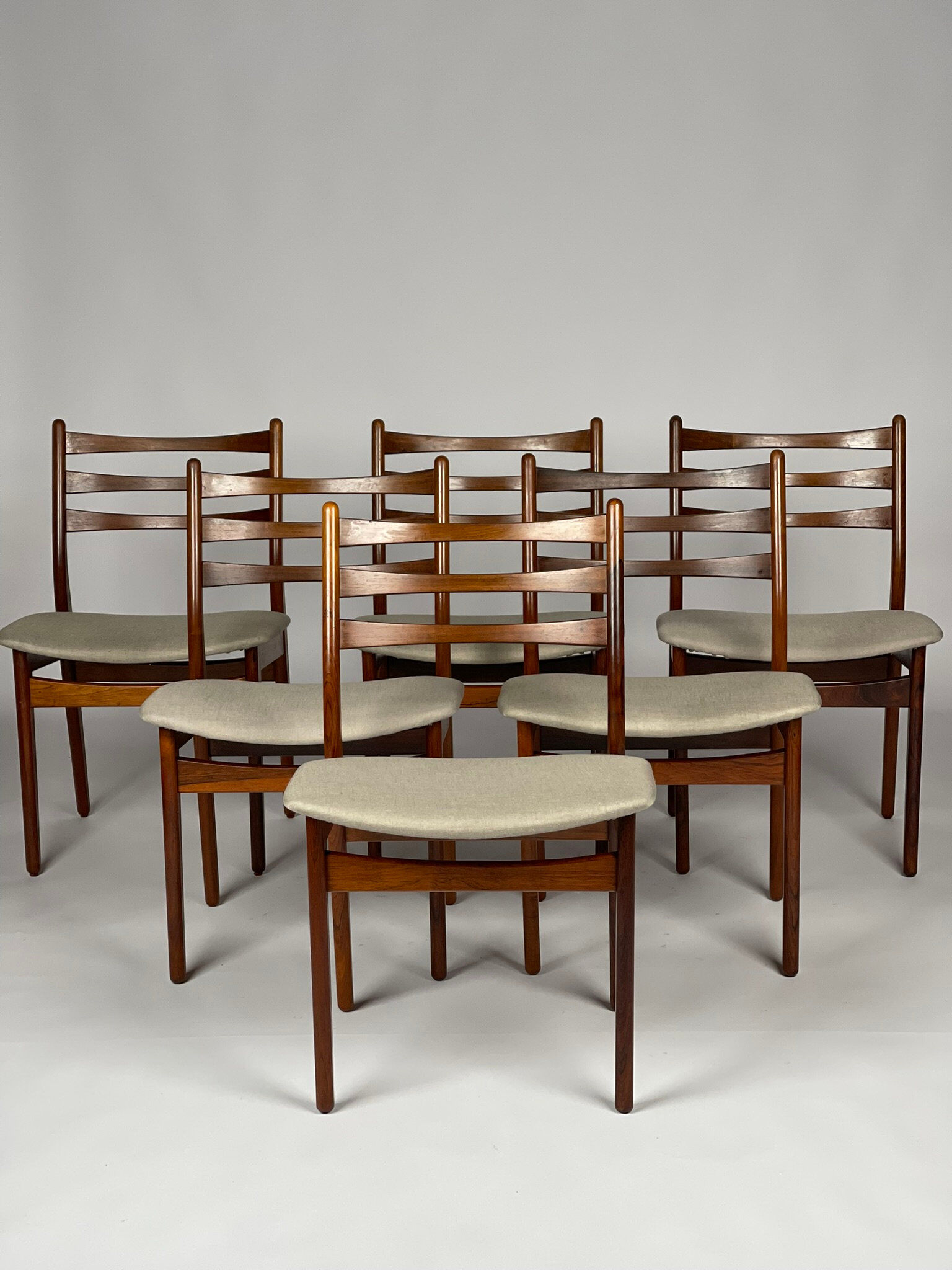 Set of 6 Danish chairs in rosewood