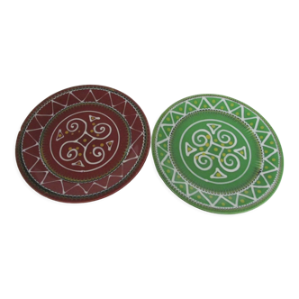 Lot de 2 assiettes à dessert bretagne " tryskell symbole celte "