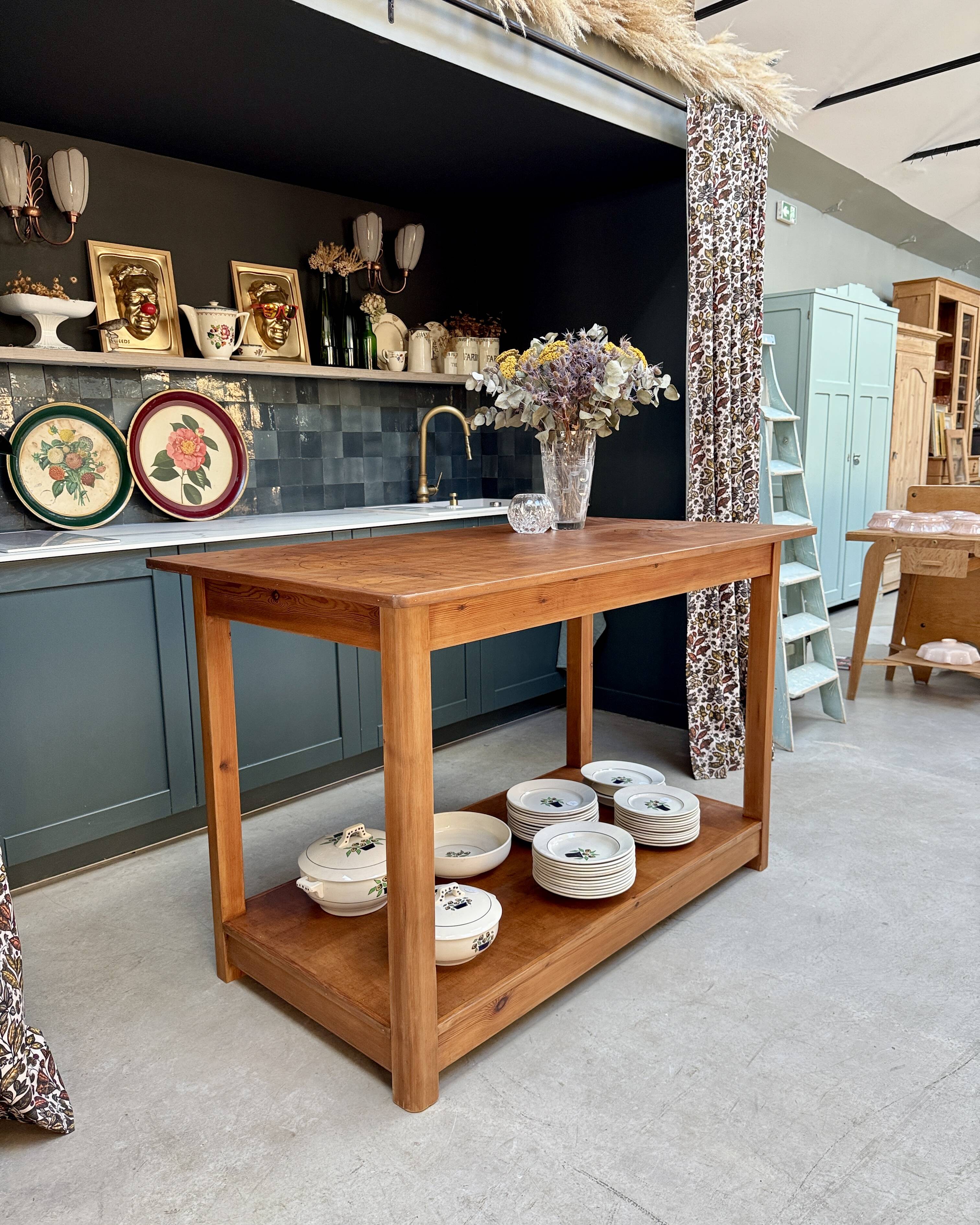 Antique table / island / counter