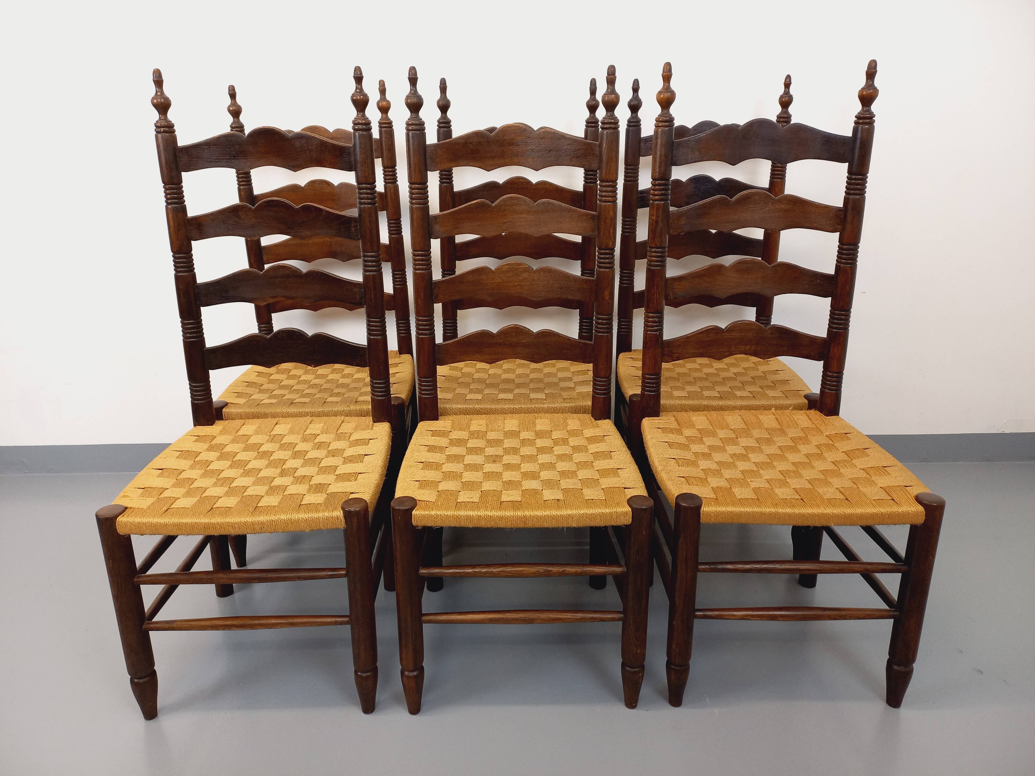 Set of 6 vintage Arts & Crafts chairs in Antonio Calligaris style in rope oak wood from the 50s