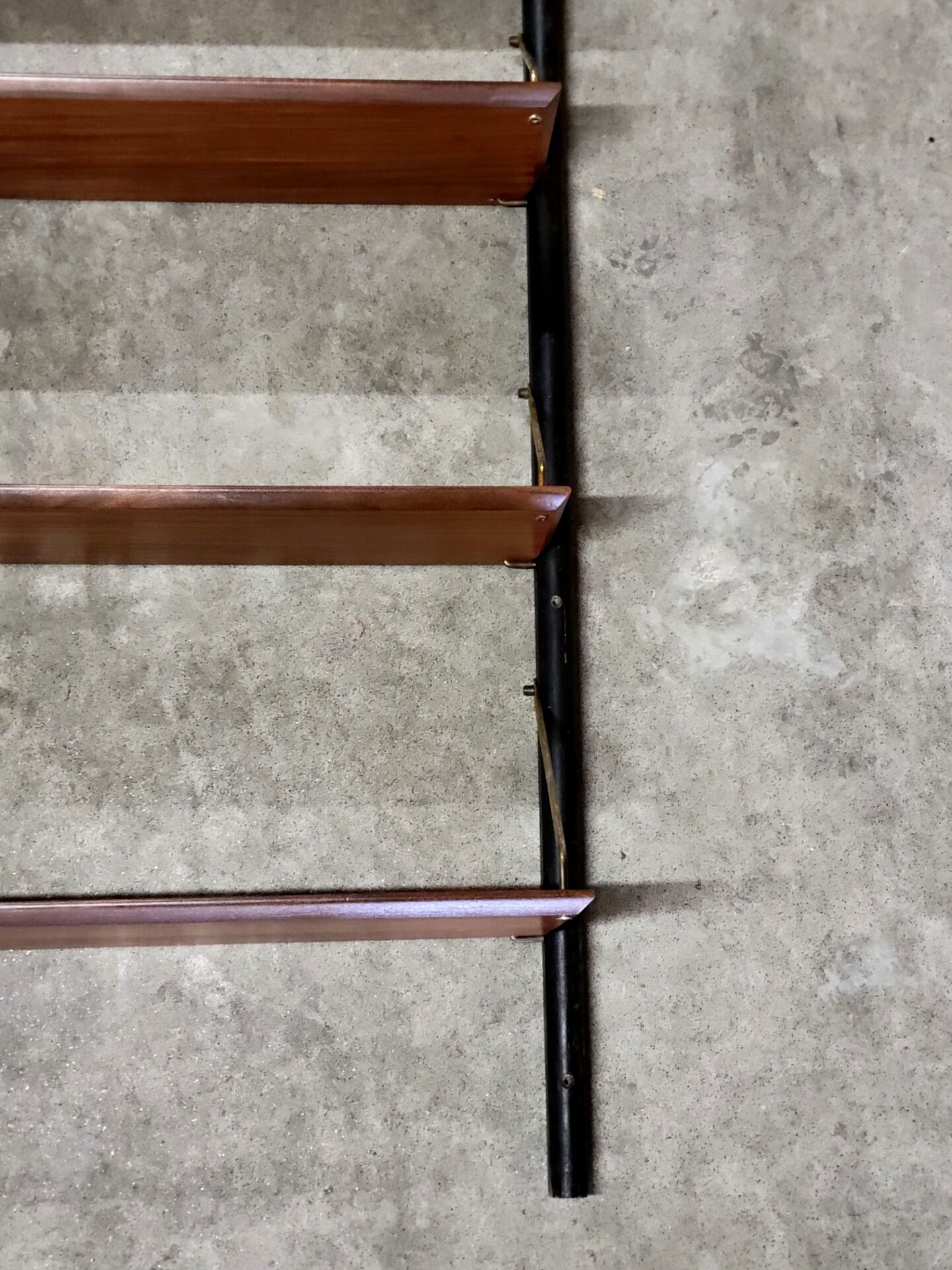 Wall system by Louis van Teeffelen for Wébé