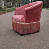 Toad armchair