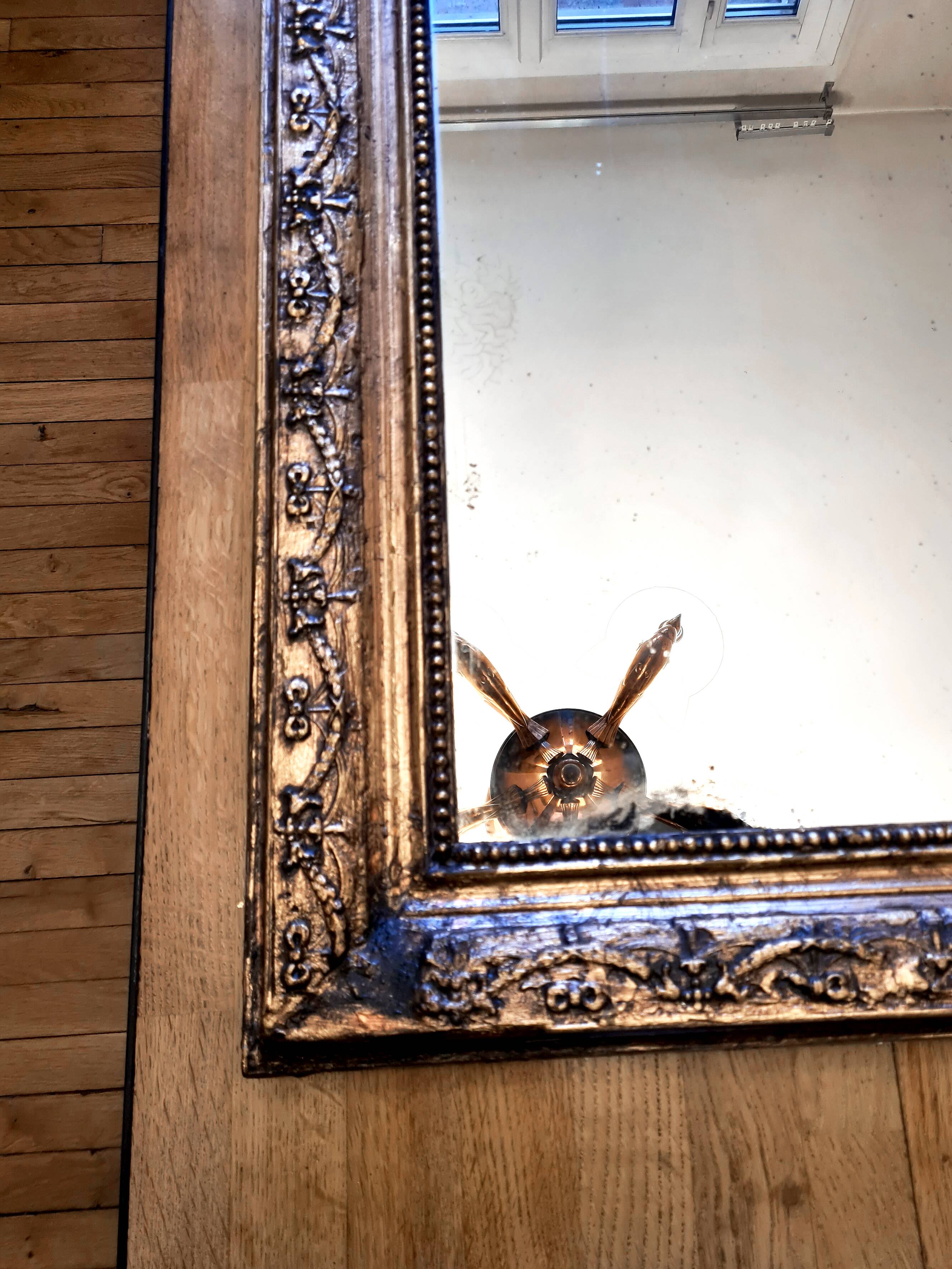 Antique gilded Louis-Philippe mirror – “Adélaïde”