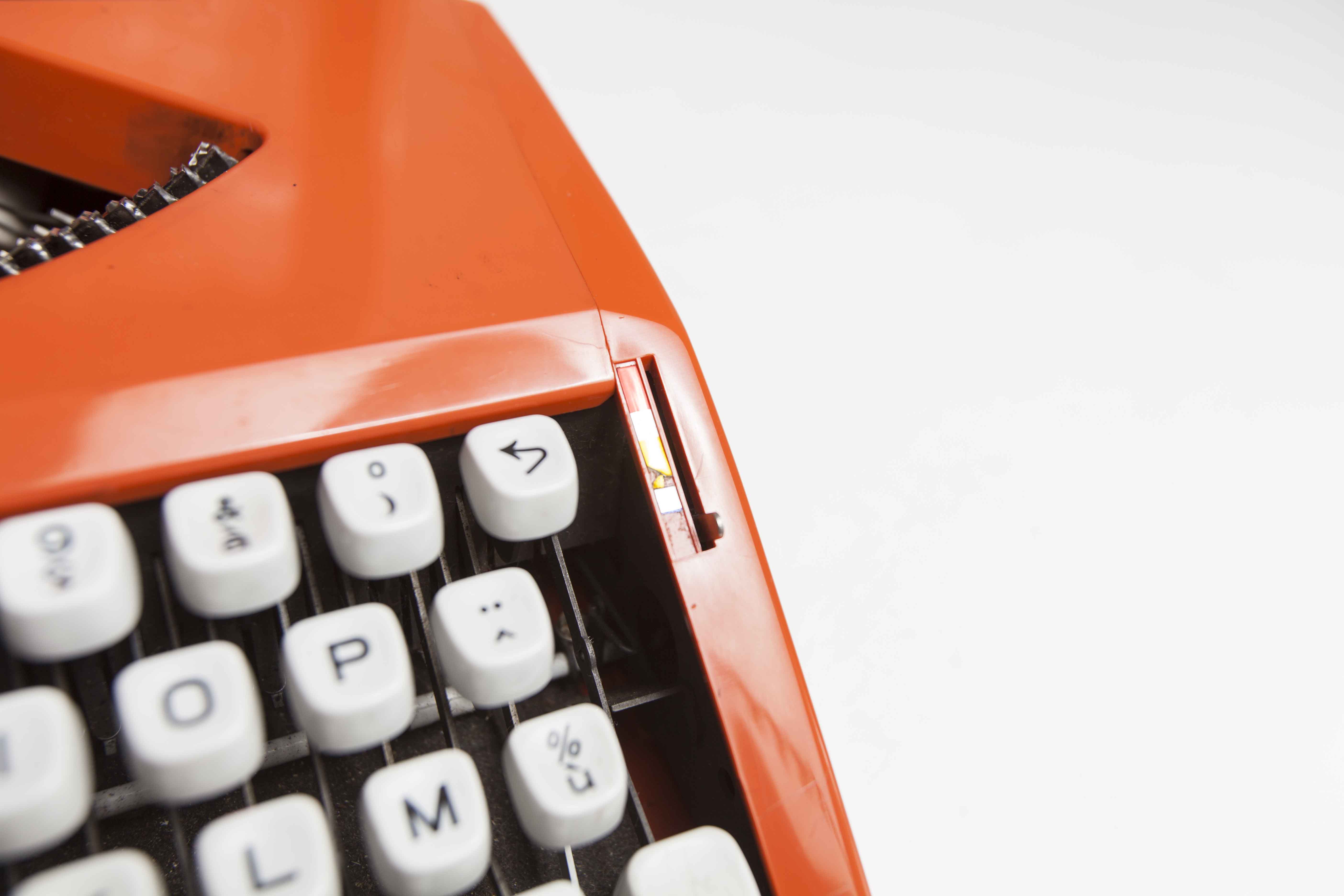 Hermès Baby 1972 new ribbon typewriter