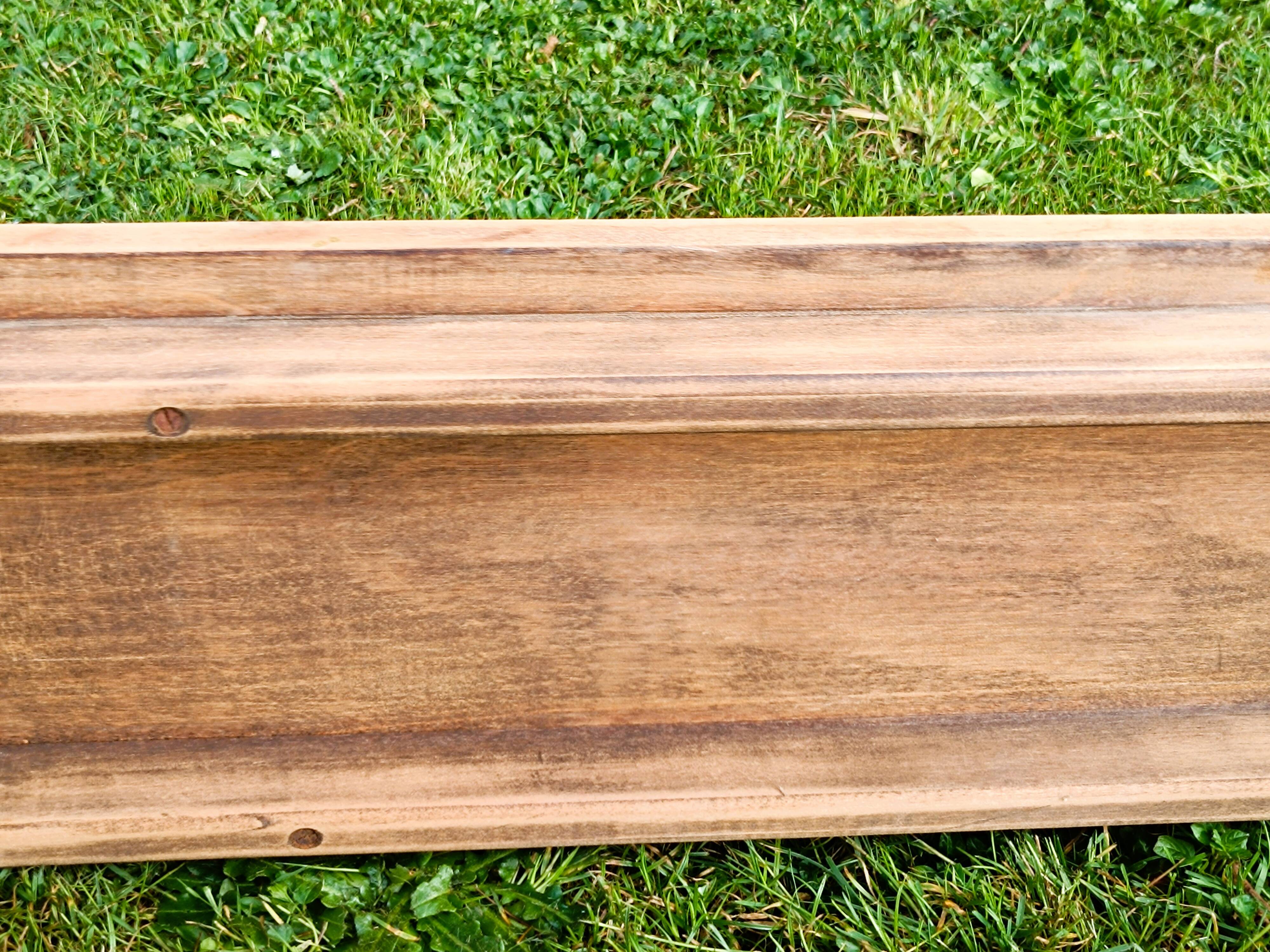 Antique bench in solid beech