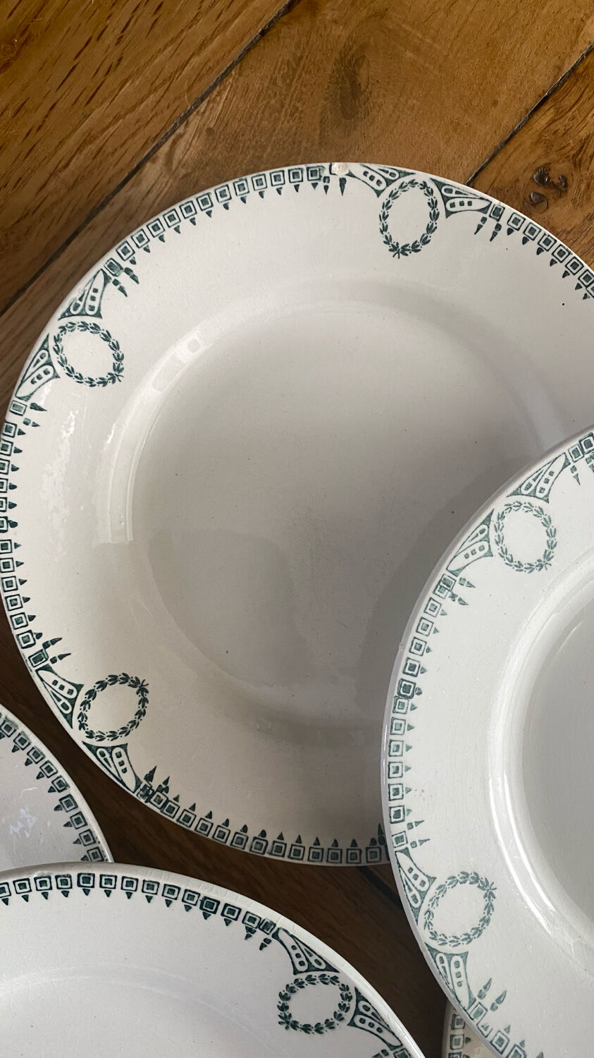 Set of 6 flat plates Saint Amand