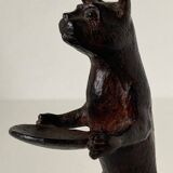 Pockets in the shape of a servant cat in bronze of reddish-brown patina