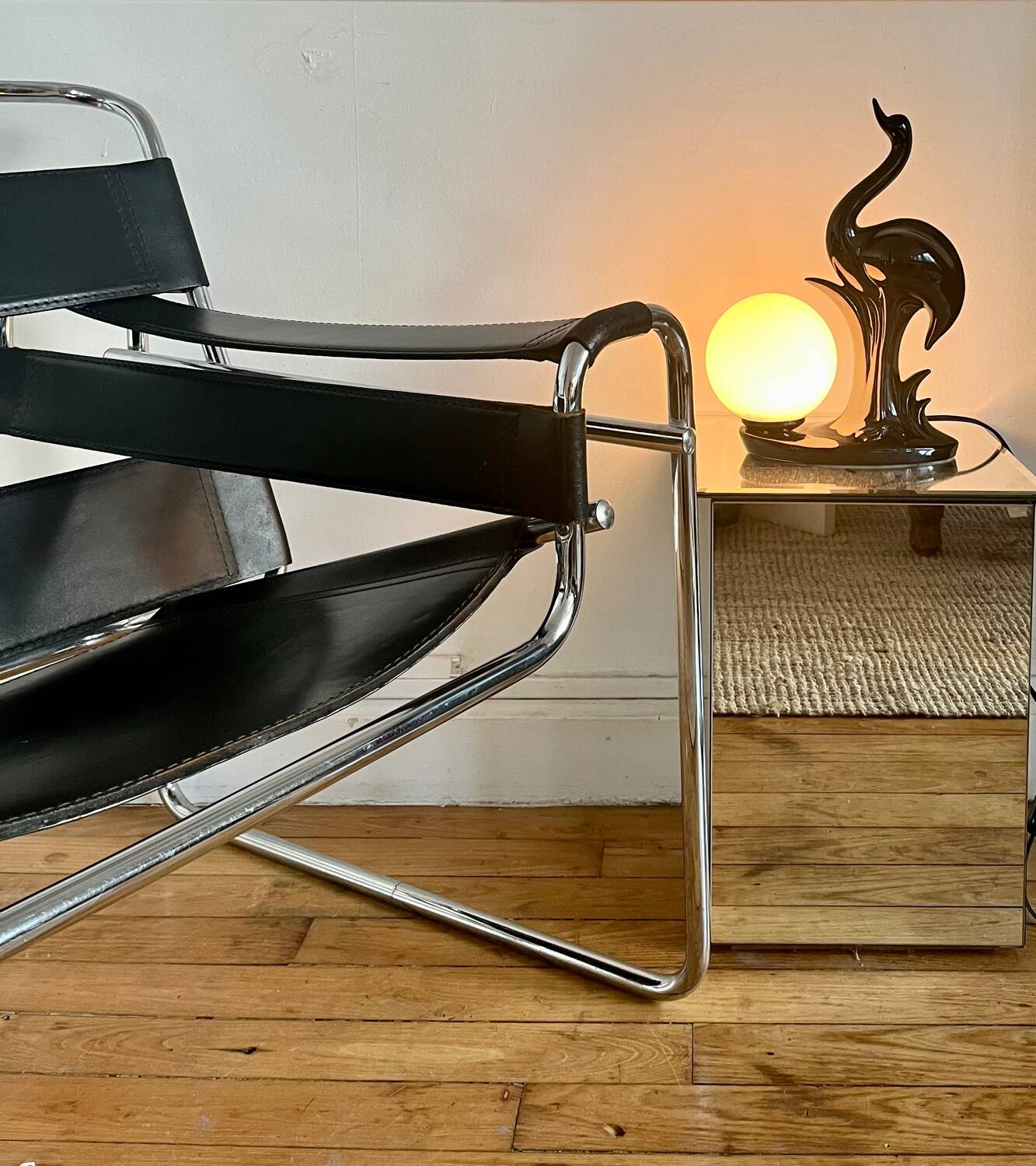 Vintage ceramic lamp with opaline globe