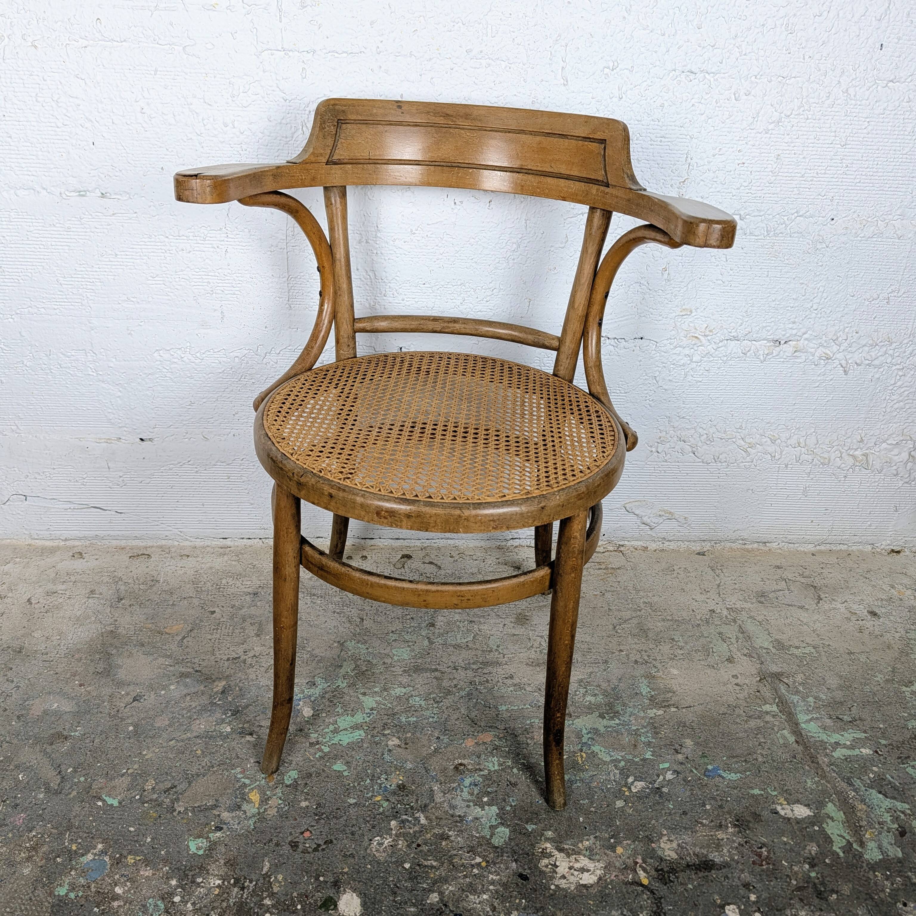 Fauteuil de bureau en bois courbé