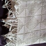 White cotton bed cover, Old crochet bed throw, white cotton bed cover