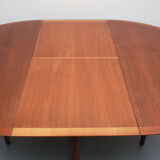 1960s extendible diningtable walnut by Lübke