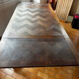 Rustic oak table with extensions