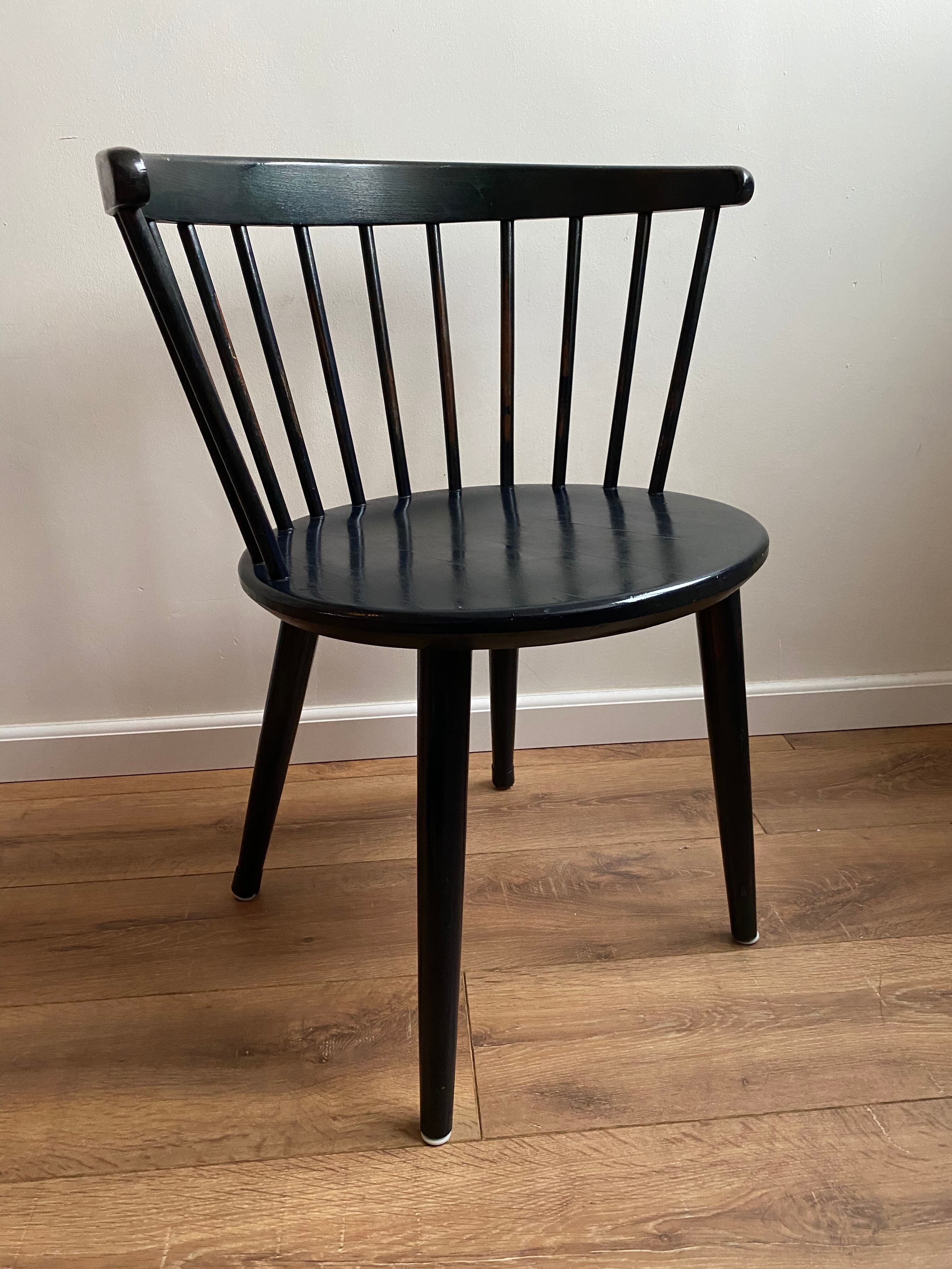 Mid-Century Scandinavian Spindle Back Side Chair from Nesto, 1960s