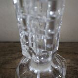 Vase sur pied verre ciselé vintage