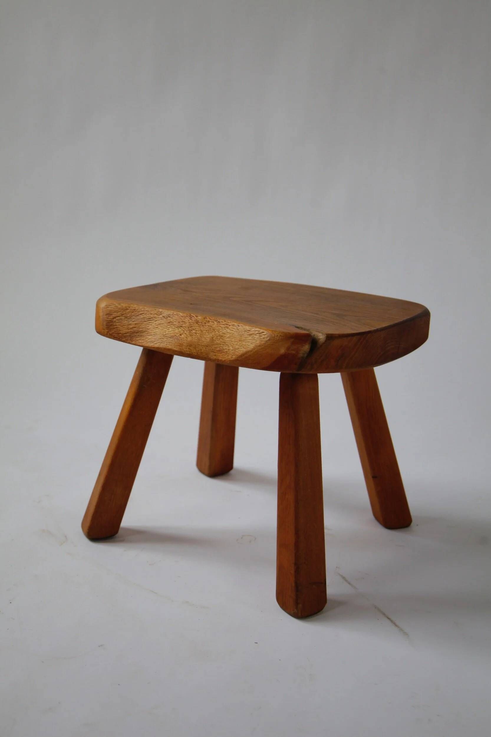 Set of two vintage handcrafted stools, Atelier André Smalle, Belgium.
