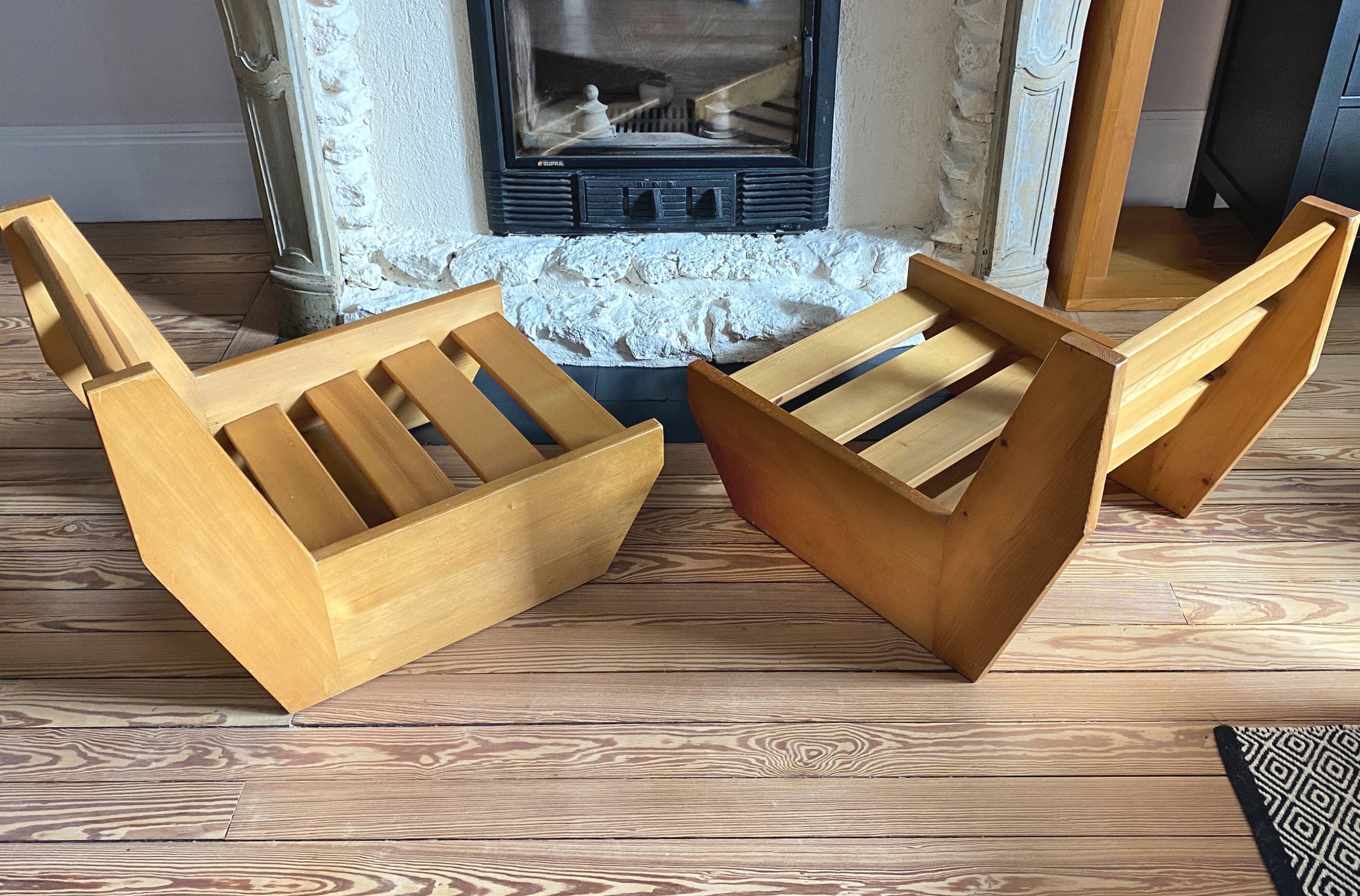 Vintage pair of pine armchairs by René Martin, cabinetmaker Perriand, 1950s.