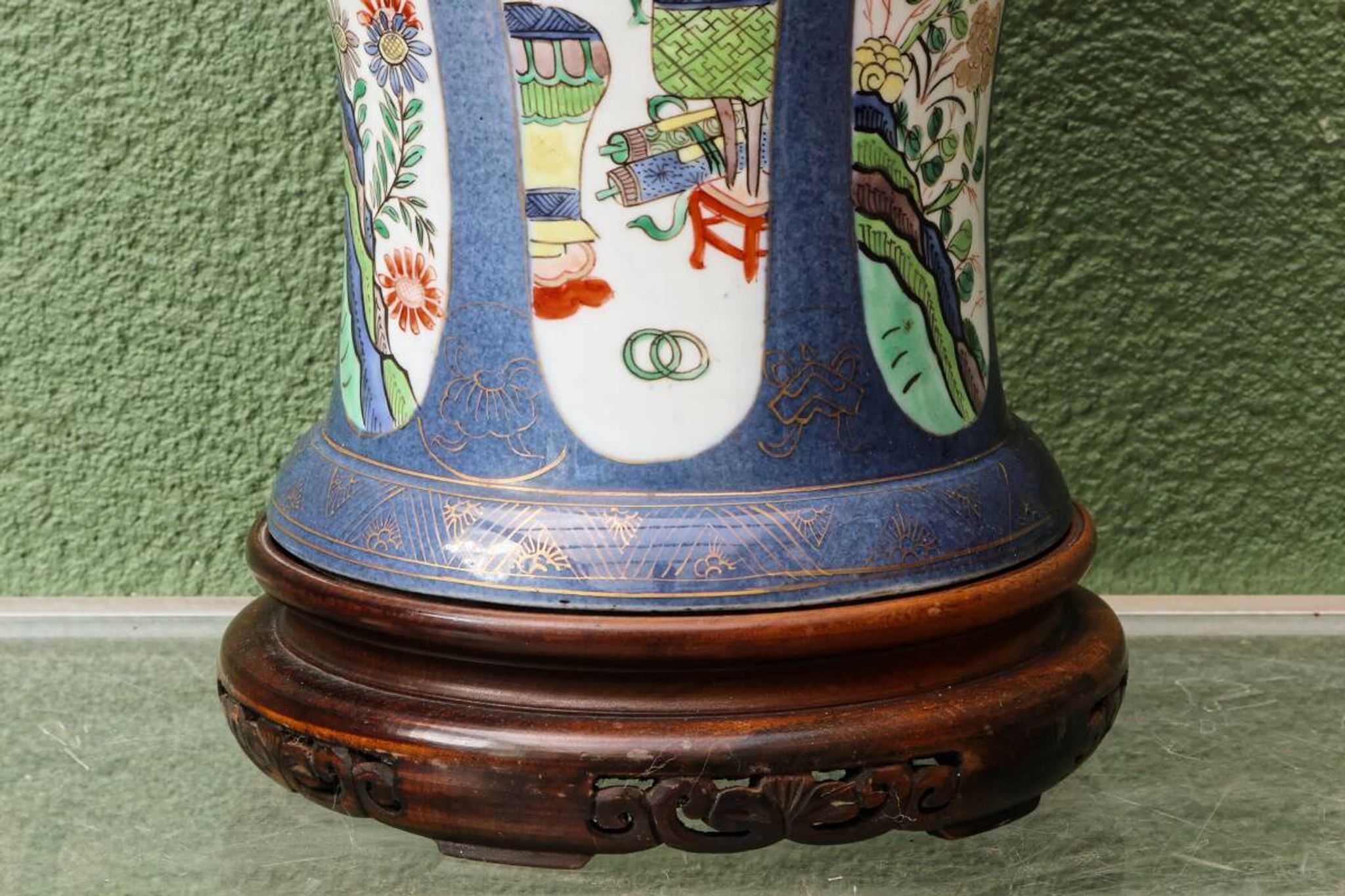 Lamp base, Chinese porcelain, Kangxi style, late 19th century.