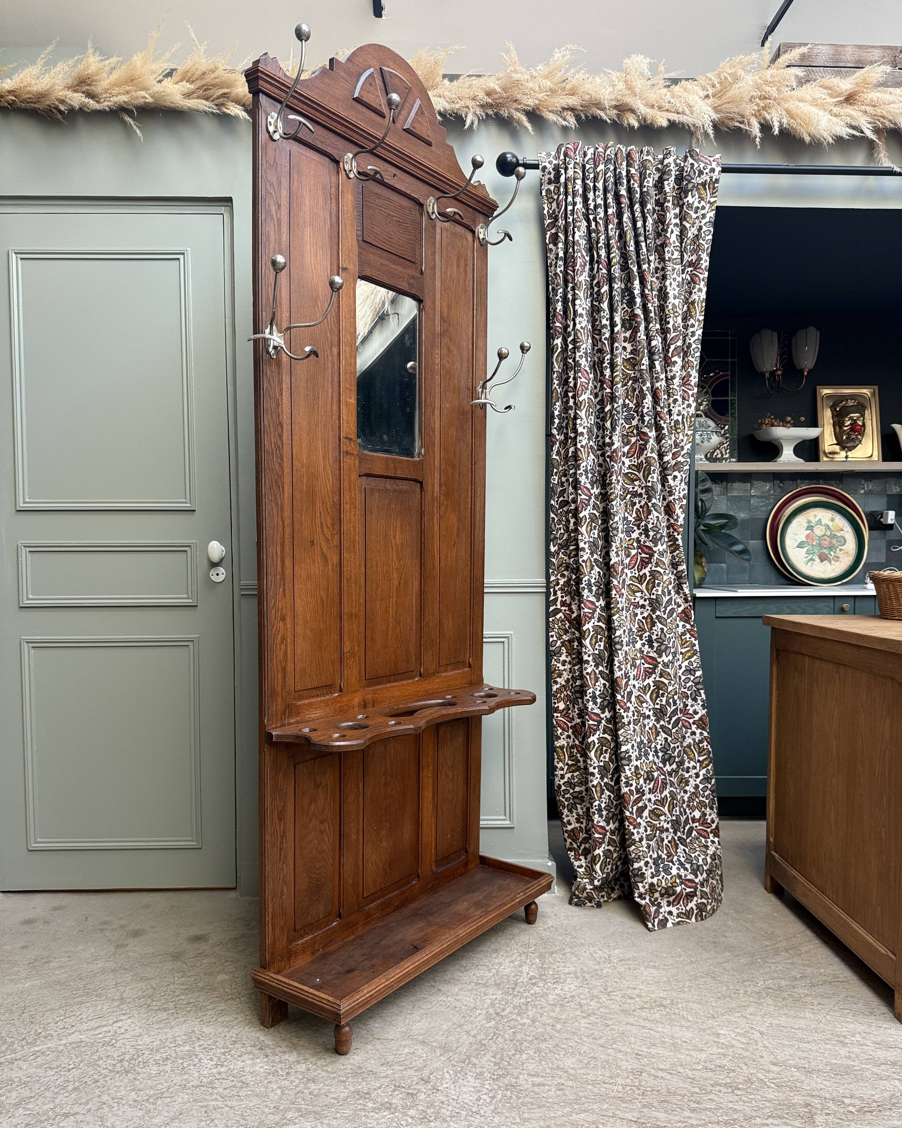 Antique oak entrance wardrobe