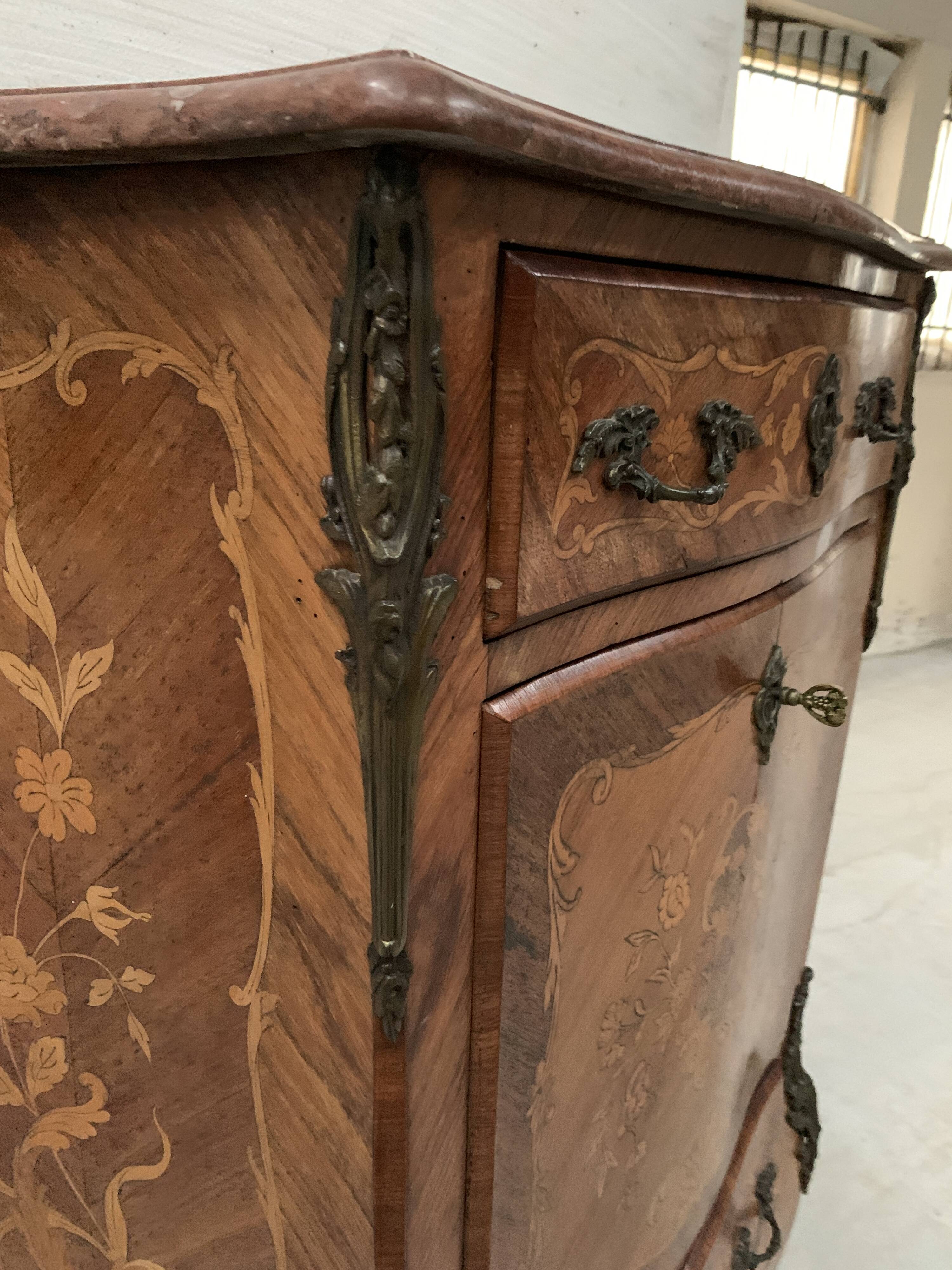 Louis XV style lady's secretary in light wood marquetry, 20th century