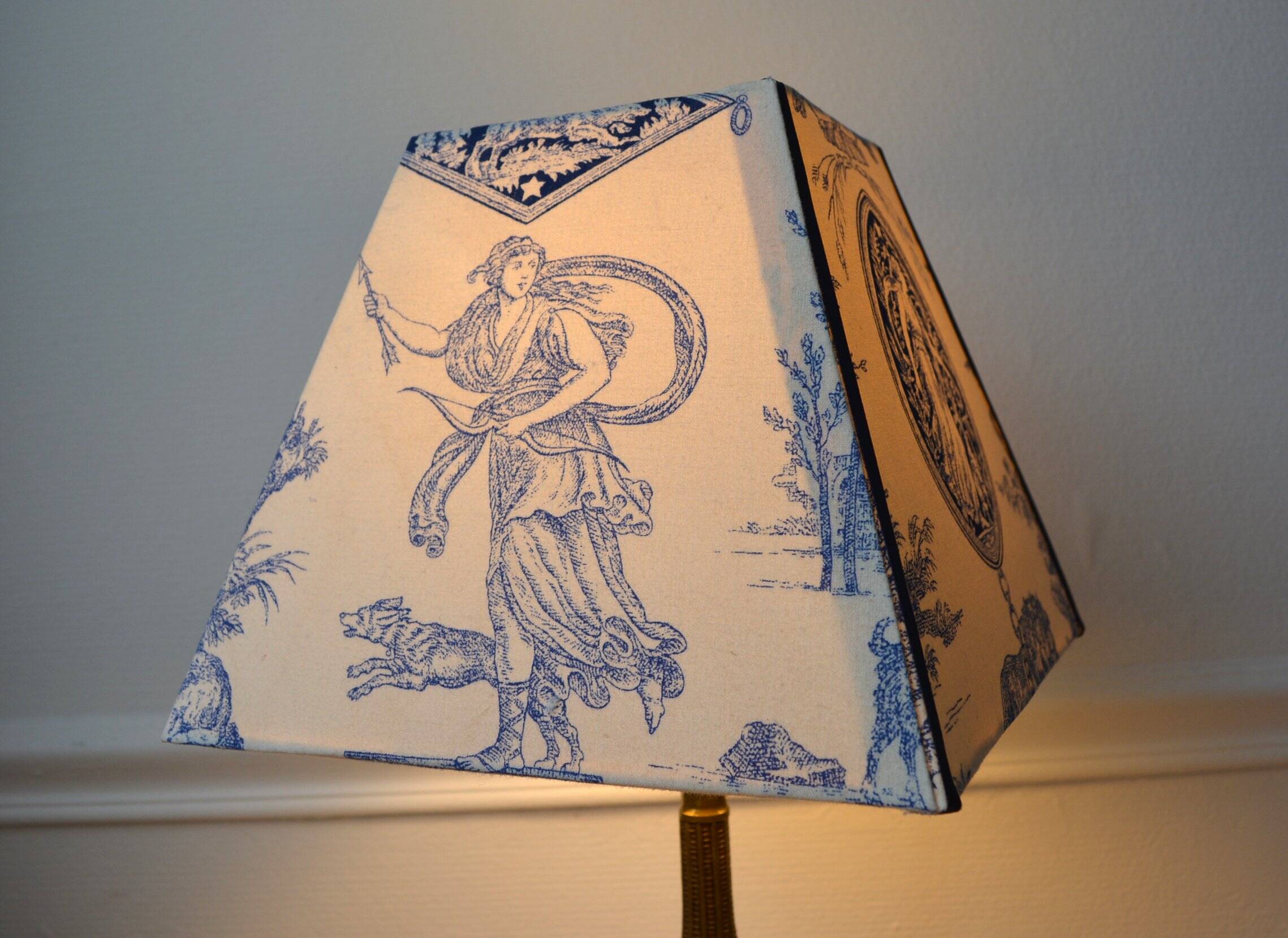 Blue toile de Jouy lampshade