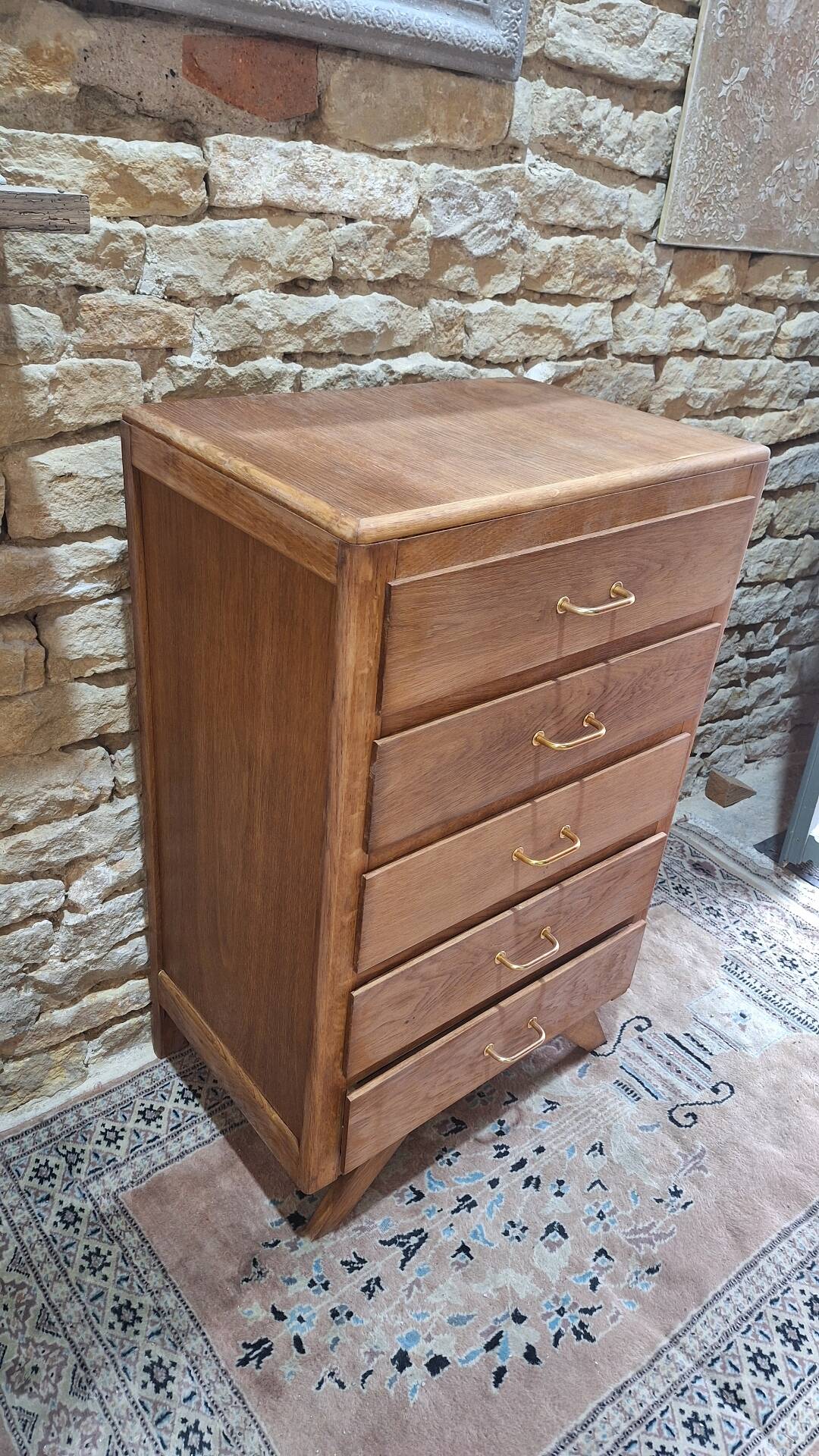 Vintage chest of drawers