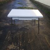 Formica table with extensions