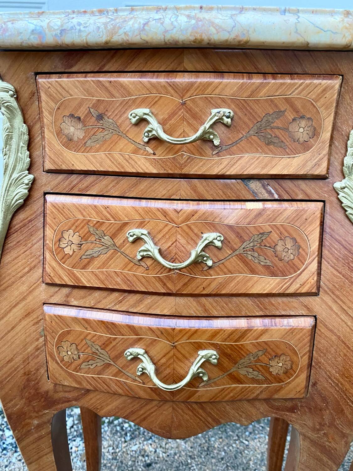 Pair of Louis XV style bedside tables with rosewood marquetry