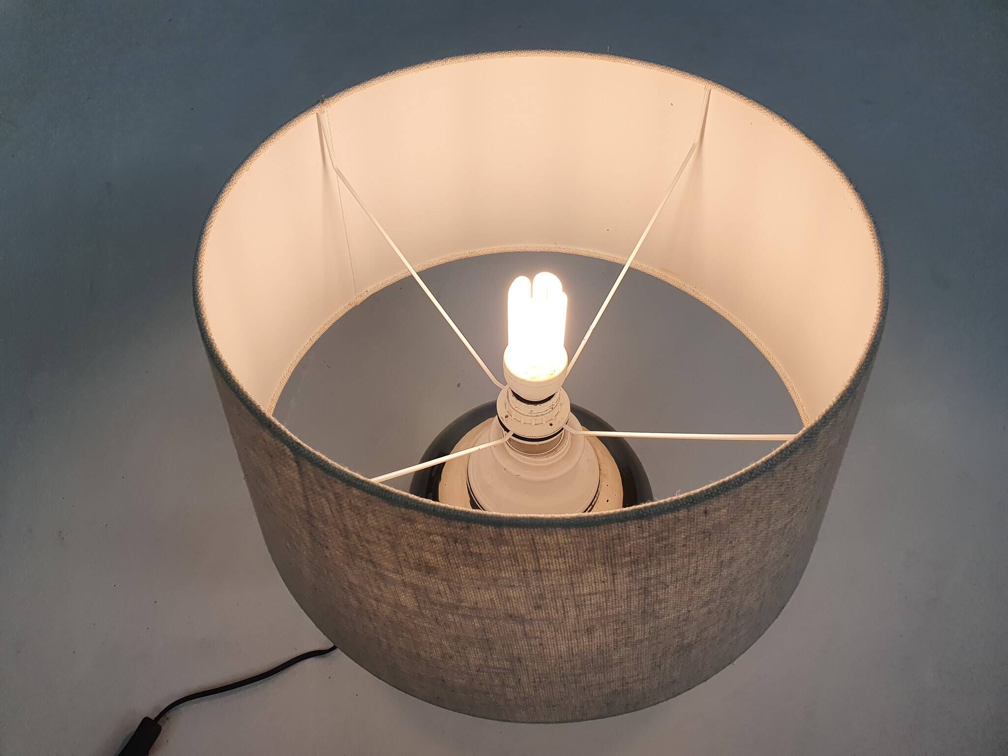 White and silver ceramic table light attrb. to Bitossi, Italy 1970's