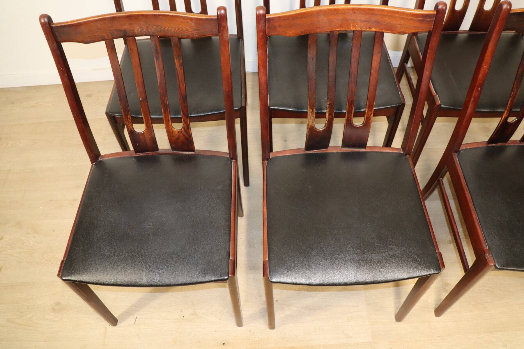 Set of 6 Scandinavian chairs in rosewood, 1960.