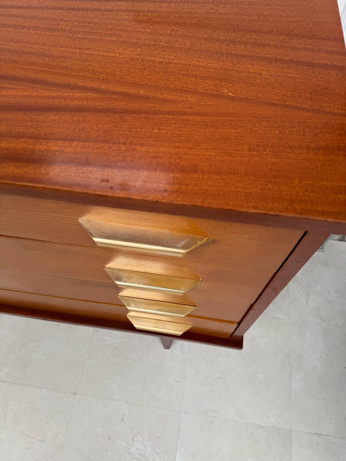 Vintage chest of drawers with spindle legs