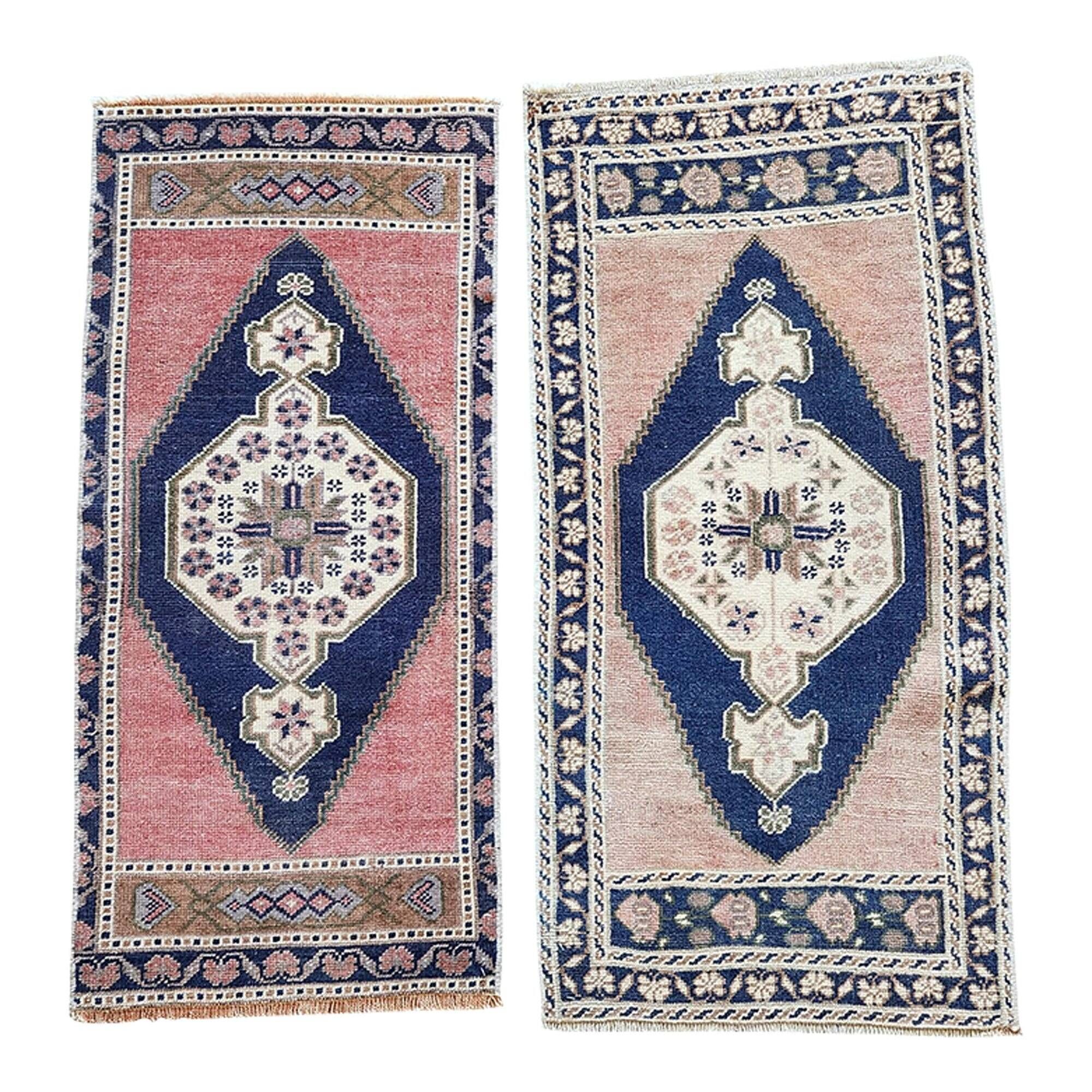 Set of 2 vintage handmade Turkish rugs 48x103 cm