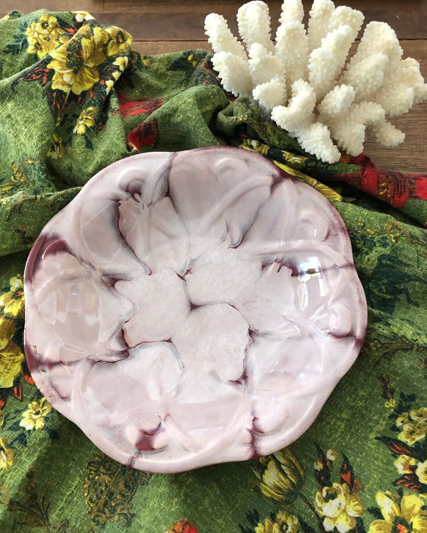 Fruit bowl or hollow dish