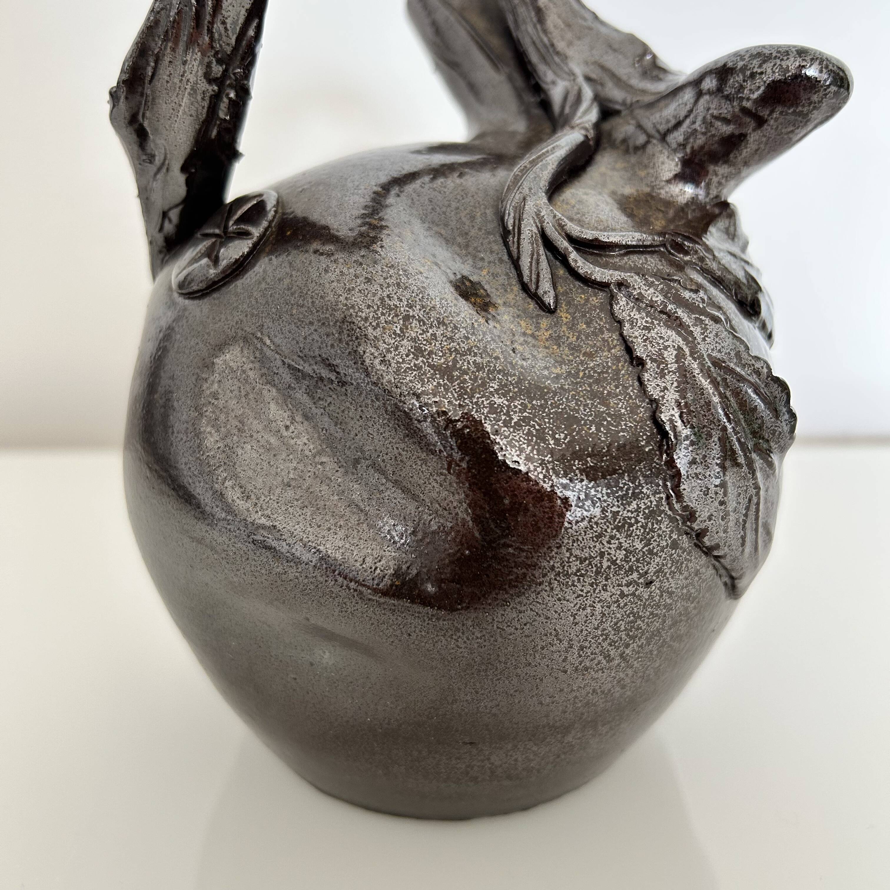 Clay vine jug