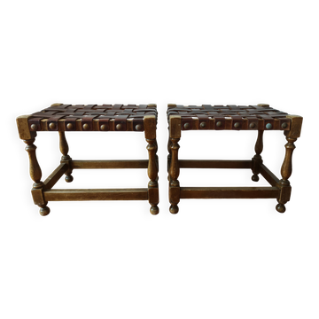 Paire de tabourets espagnols en bois tourné et cuir – Wabi Sabi