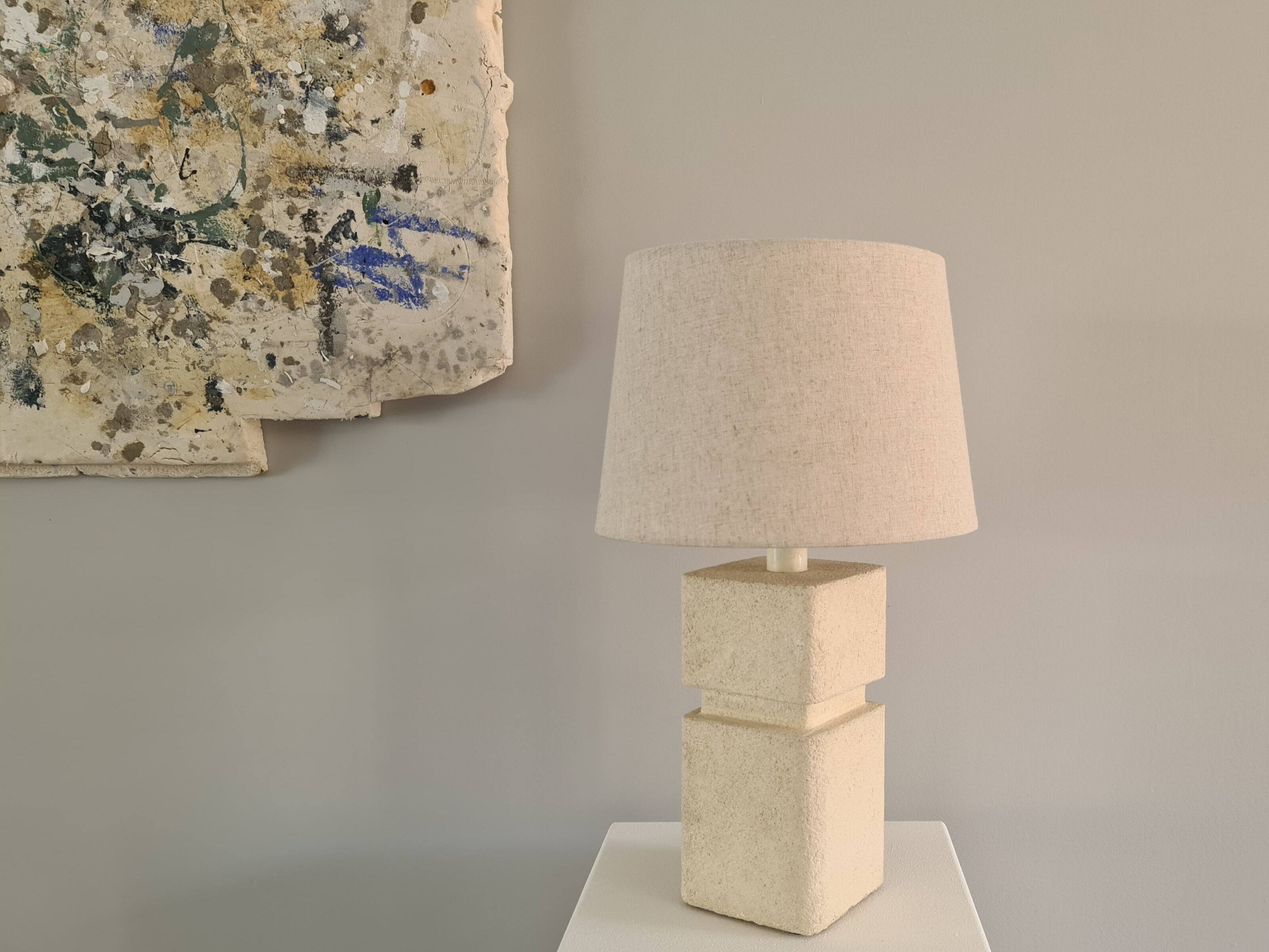 French sculpture lamp in white stone 60