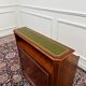 Bar Chesterfield anglais classique avec tabourets de bar