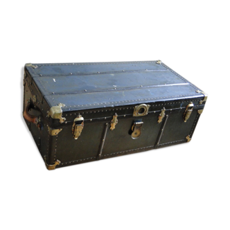 Travel trunk