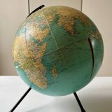 Taride 1965 tripod terrestrial globe