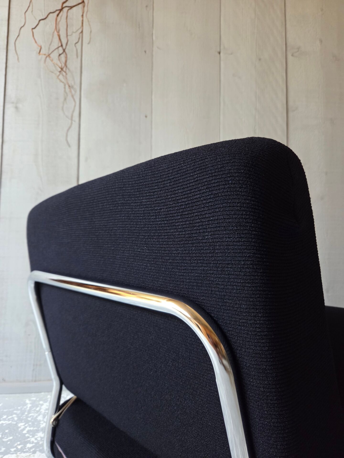 Poppy armchair