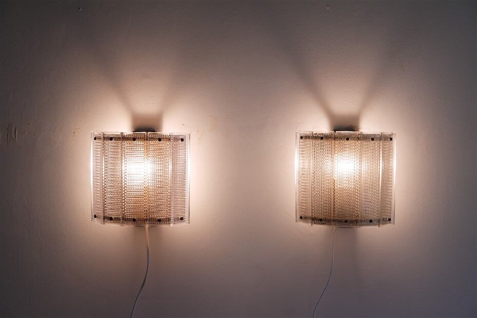 Pair of Scandinavian wall lights in brass and glass 1970
