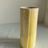 Vase en grès jaune