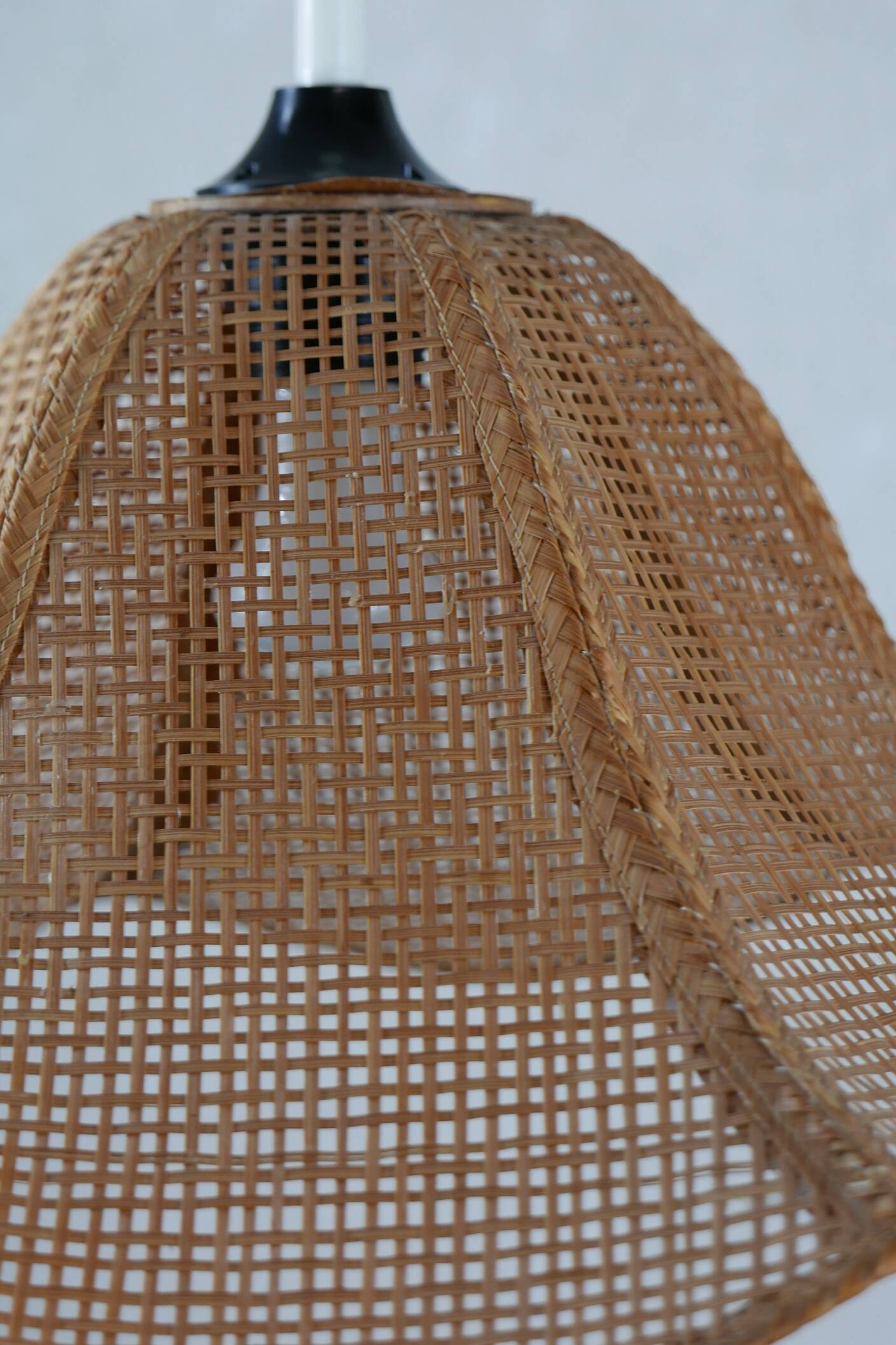 Rattan pendant light
