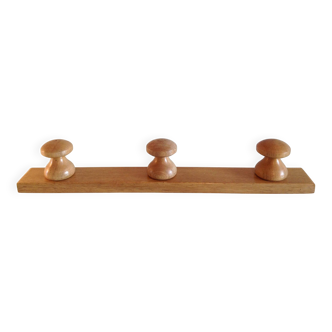 Patere en bois verni  à trois tetes style scandinave / vintage années 60-70